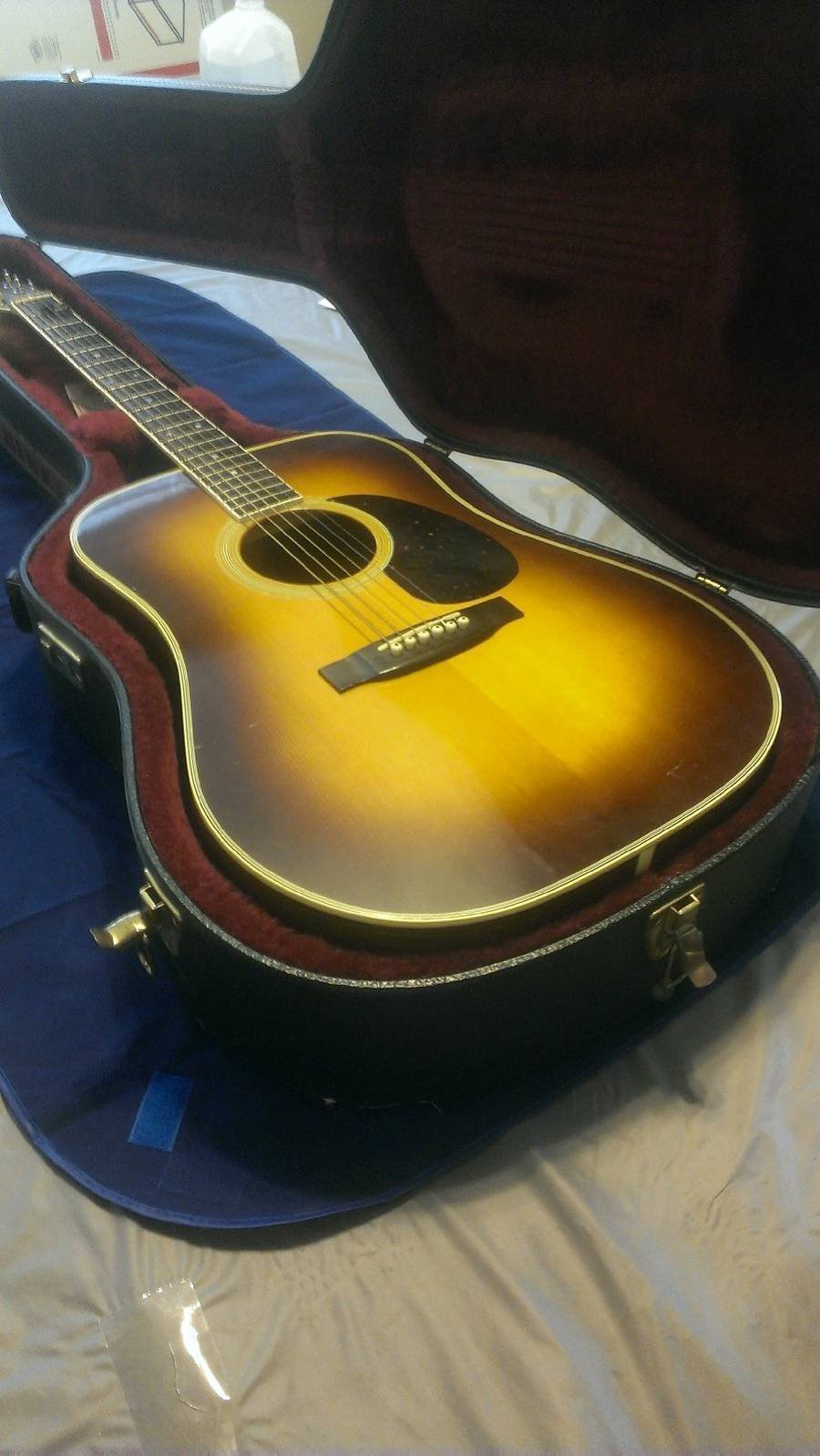 D-3532 — Martin Shenandoah Guitars
